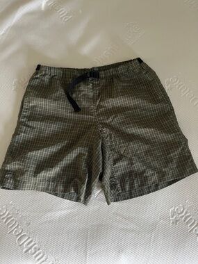 Patagonia Olive Plaid Athletic Men's Shorts with Black Webbing Belt